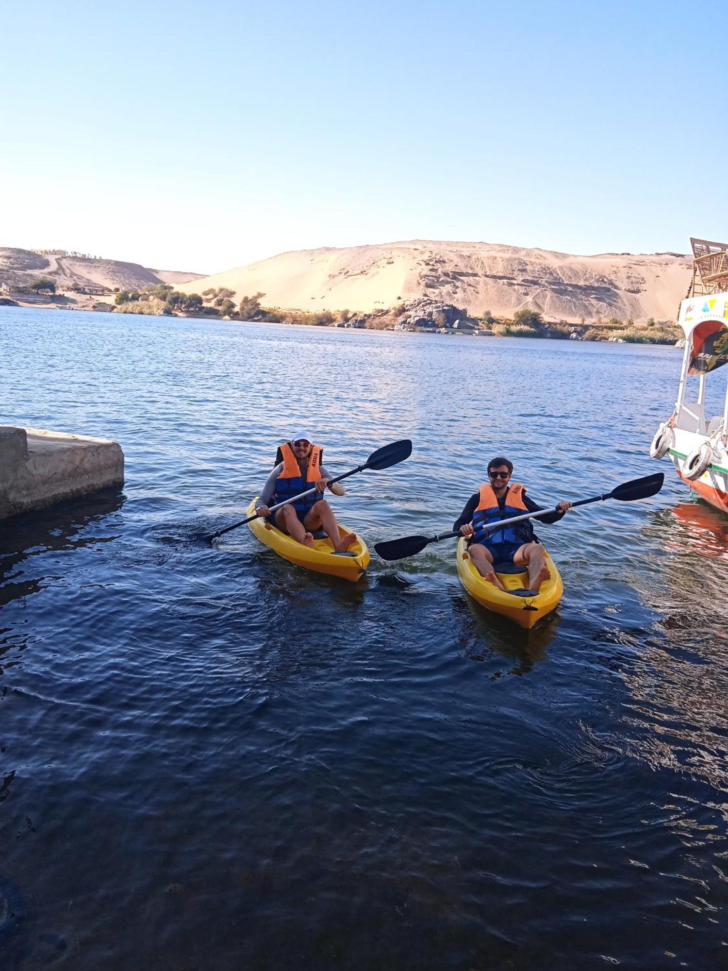 Houseboat Hotel And Nile Cruises Zainoba Aswan Exterior photo